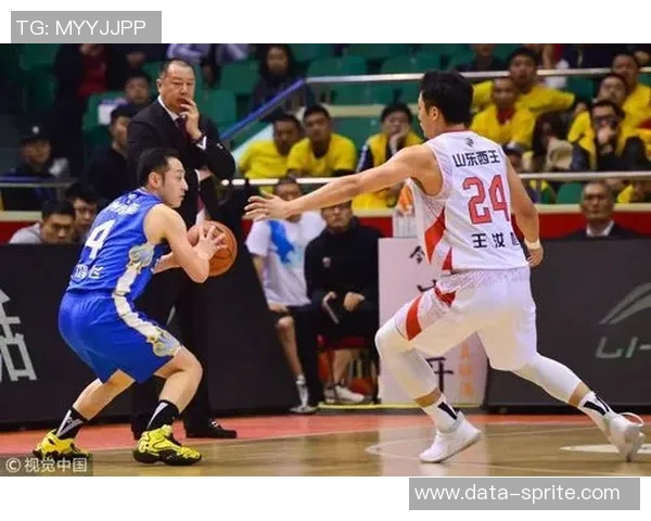 CBA2018季后赛精彩对决山东队与江苏队的巅峰对抗回顾